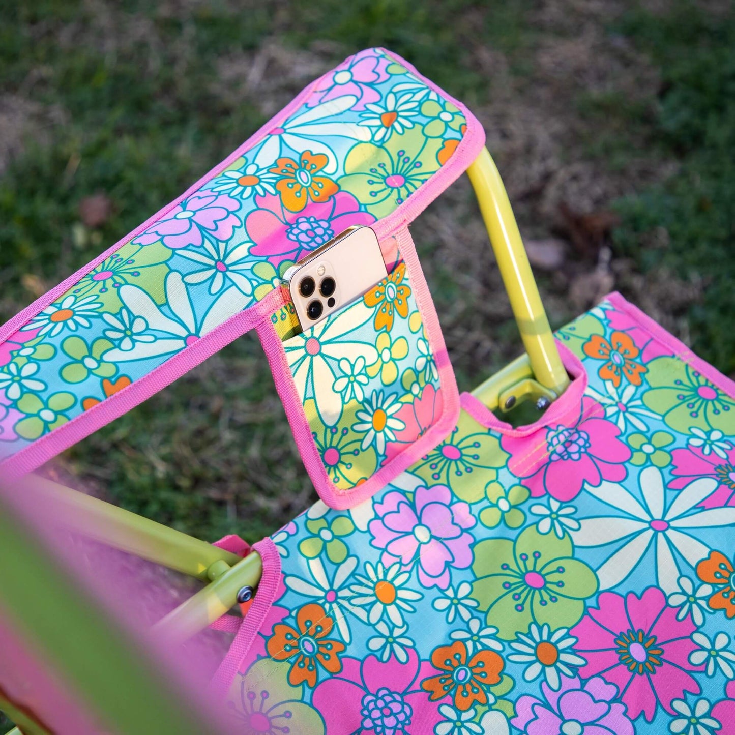Comfort Pro Rocker - Floral - Camp Style