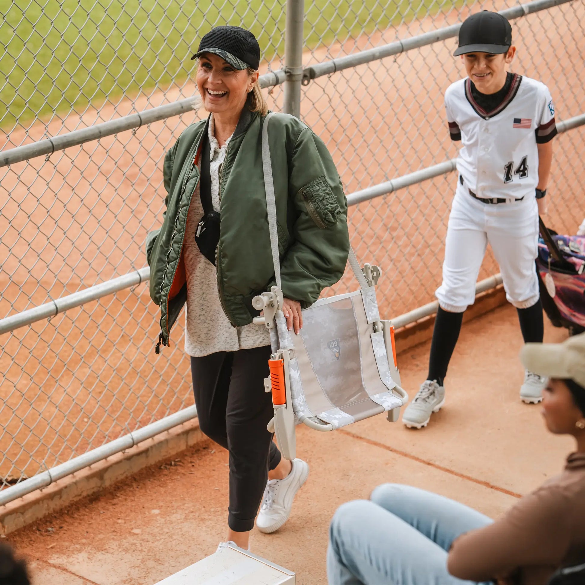 Stadium Rock-Cliner™ - Race Day Ease
