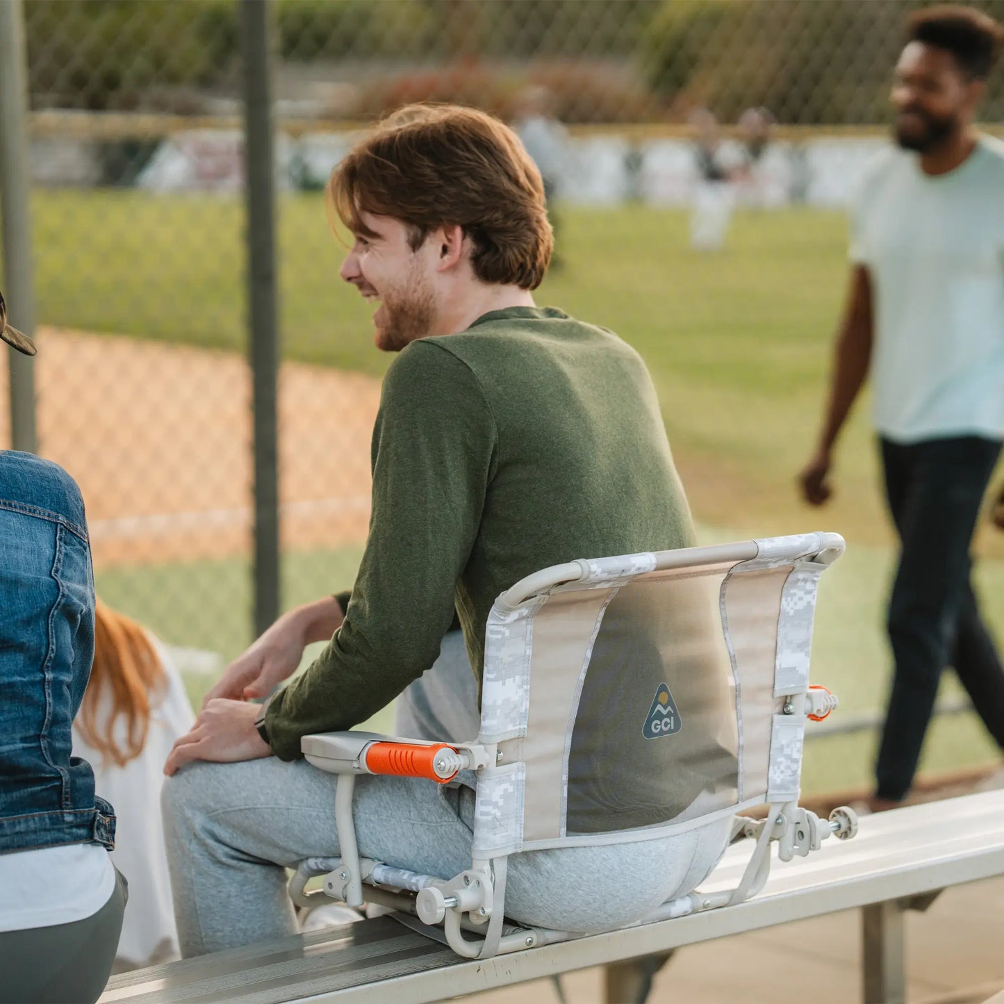 Stadium Rock-Cliner™ - Race Day Ease