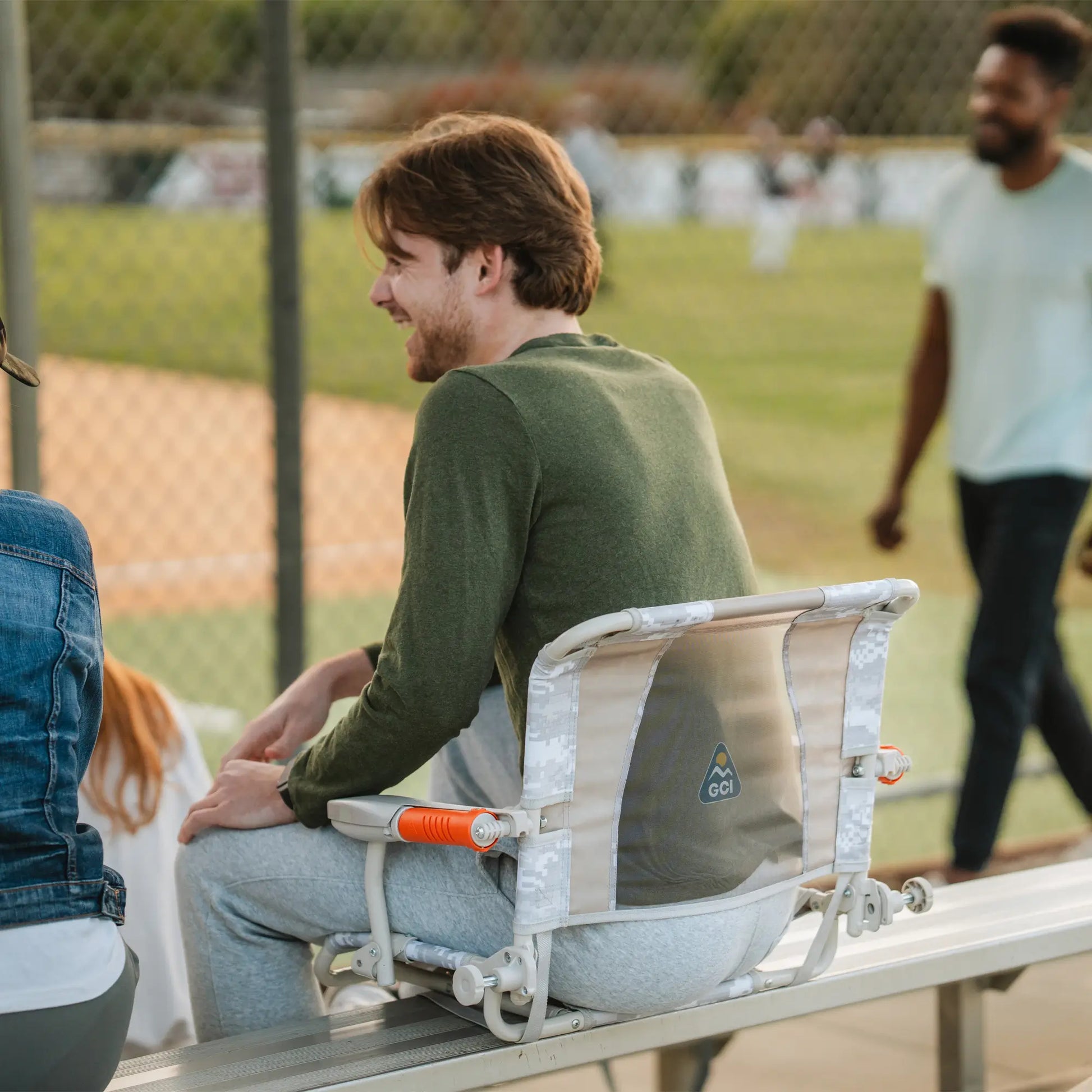 Stadium Rock-Cliner™ - Race Day Ease
