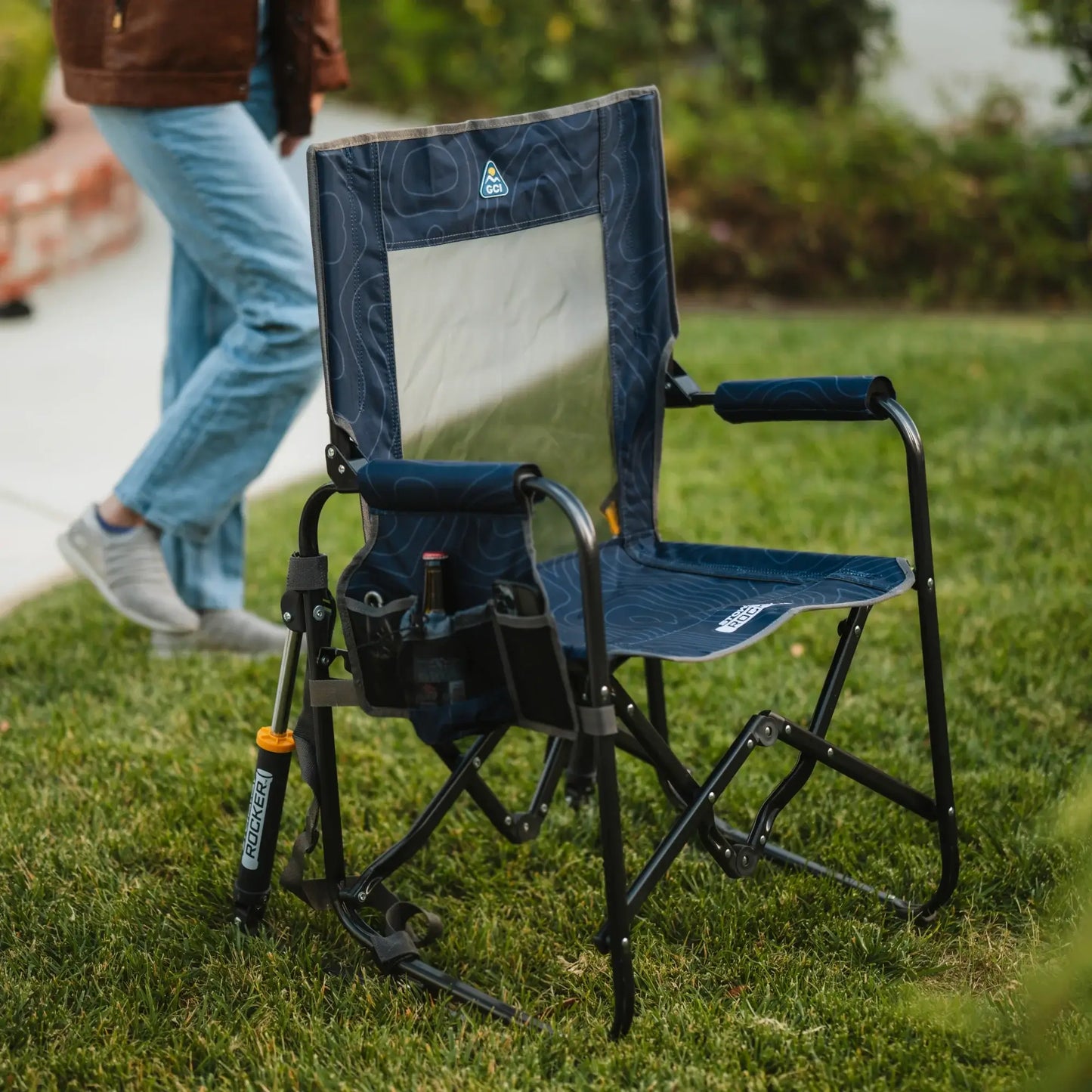 Stowaway Rocker™ - Camp Setup