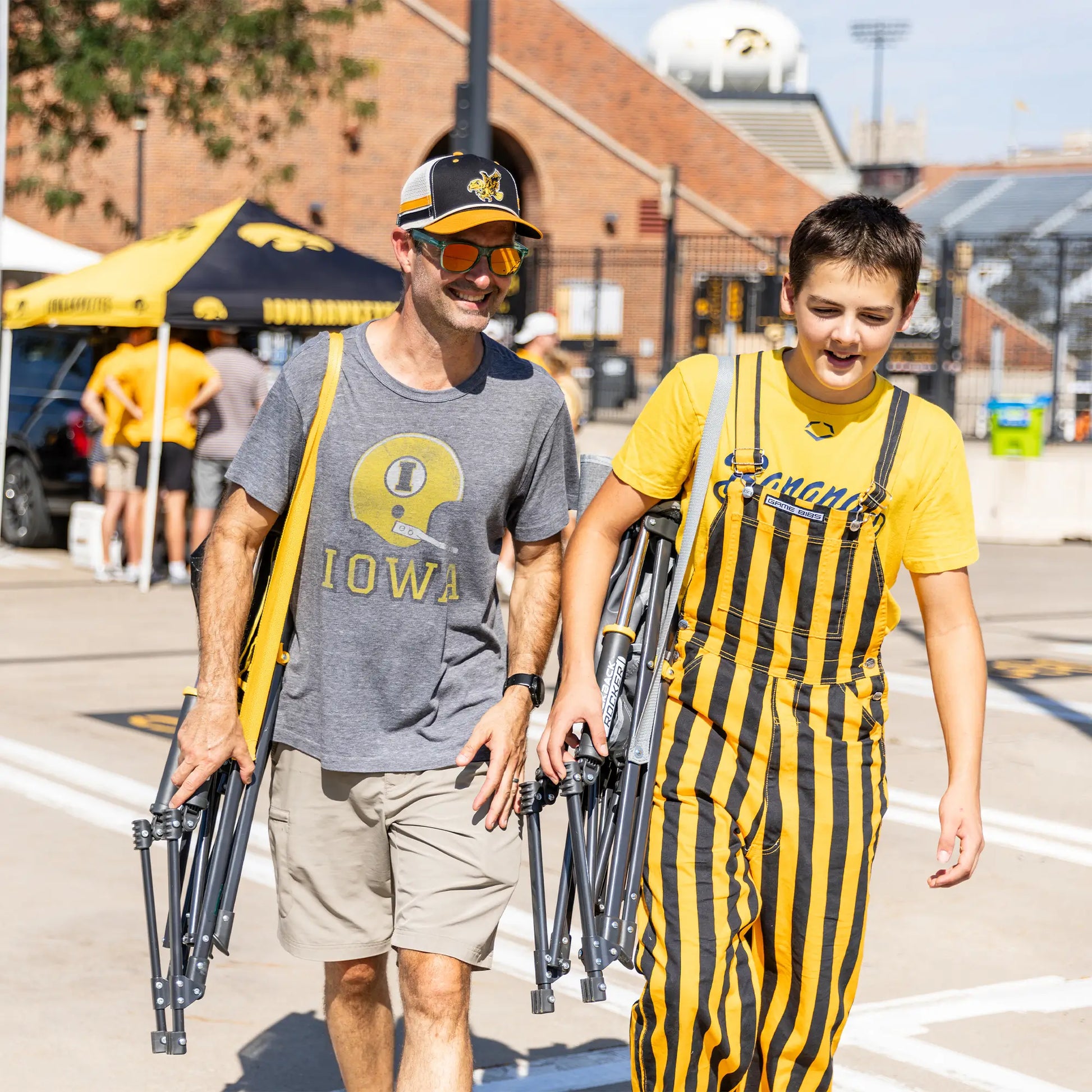 College Comfort Pro Rocker™ - Iowa Hawkeyes - All Star Comfort