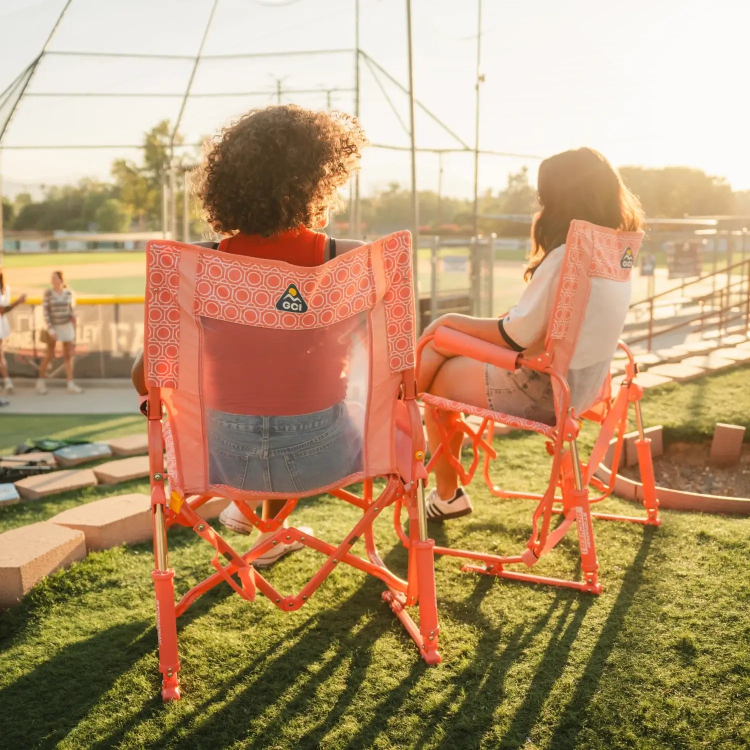 Stowaway Rocker™ - Camp Setup